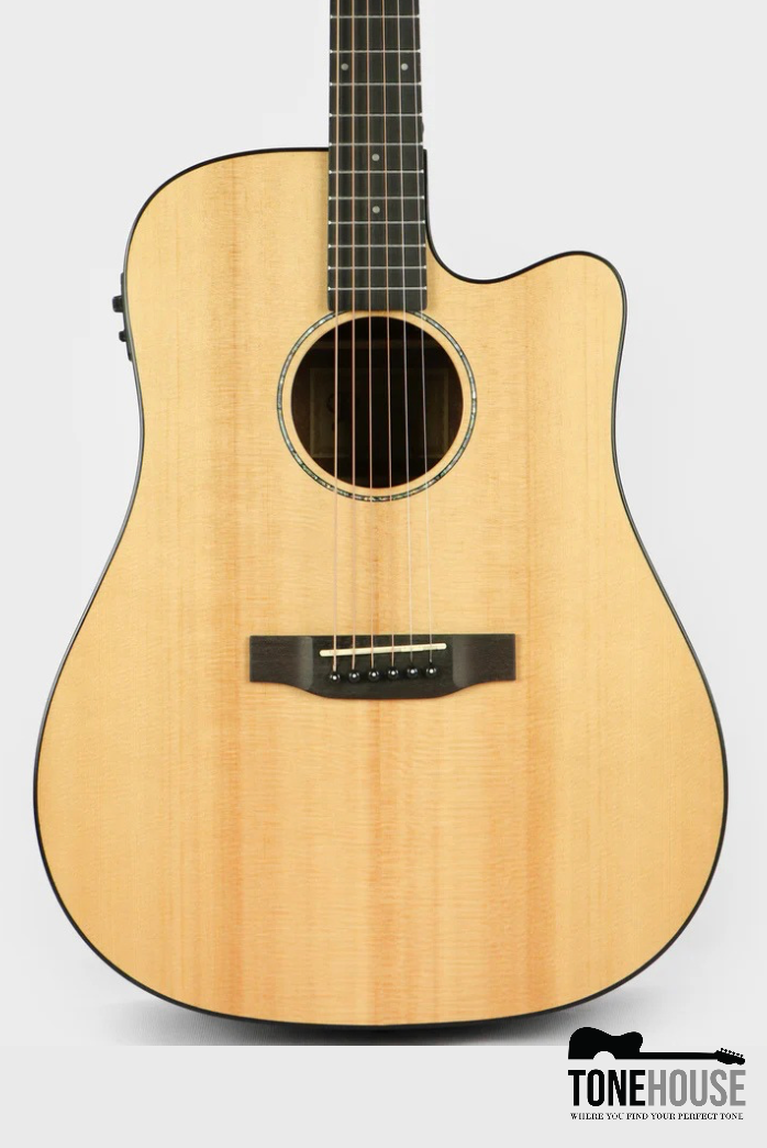 PHOEBUS PG-50CE V3 SOLID TOP DREADNOUGHT (3RD GEN.) ACOUSTIC-ELECTRIC GUITAR W/ GIG BAG
