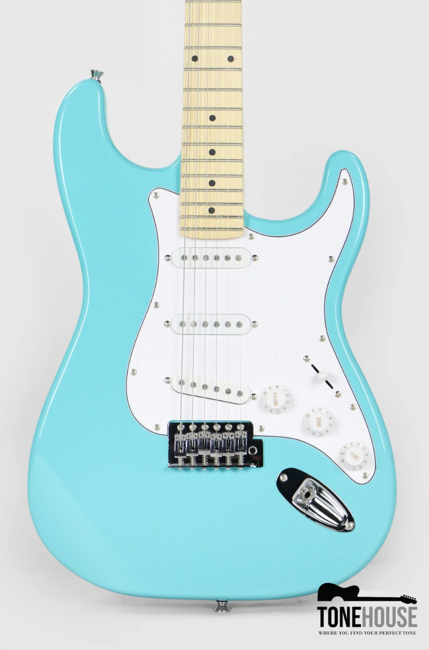 JCRAFT S-1 S-STYLE ELECTRIC GUITAR WITH GIGBAG (FOUNTAIN BLUE)